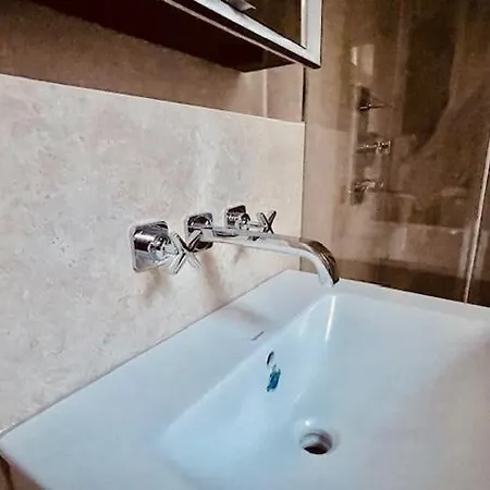 Exklusiver Komfort Und Behaglichkeit In Hochster Qualitat! Göppingen